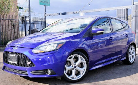 2013 Ford Focus for sale at Kustom Carz in Pacoima CA
