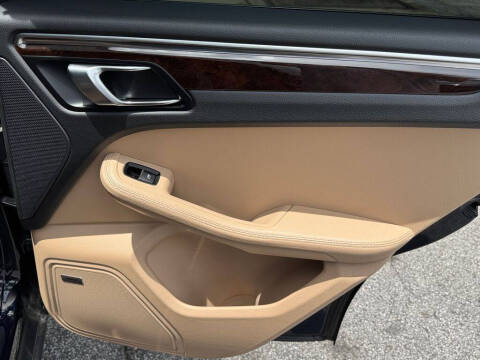 2023 Porsche Macan