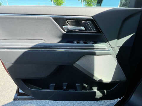 2025 GMC Sierra EV Denali