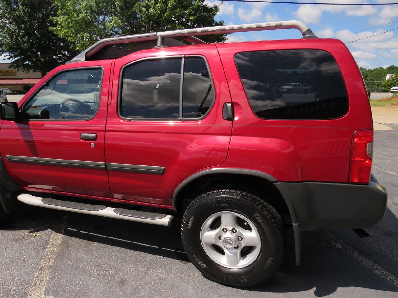 2003 Nissan Xterra for sale at Colbert's Auto Outlet in Hickory, NC