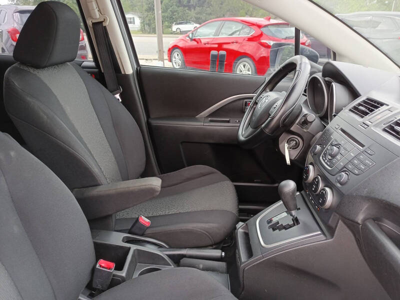 2012 Mazda MAZDA5 Sport