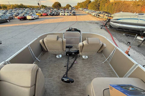 2020 Bennington 21 SF