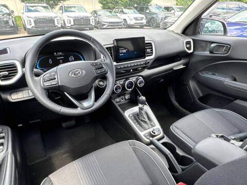 2025 Hyundai Venue Limited