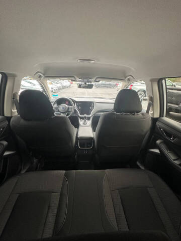 2023 Subaru Outback Premium