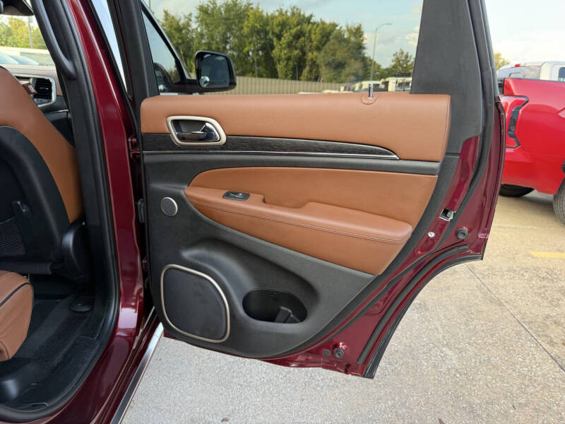 2017 Jeep Grand Cherokee Summit