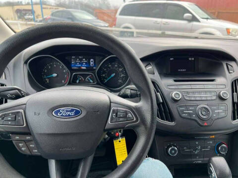 2017 Ford Focus SE
