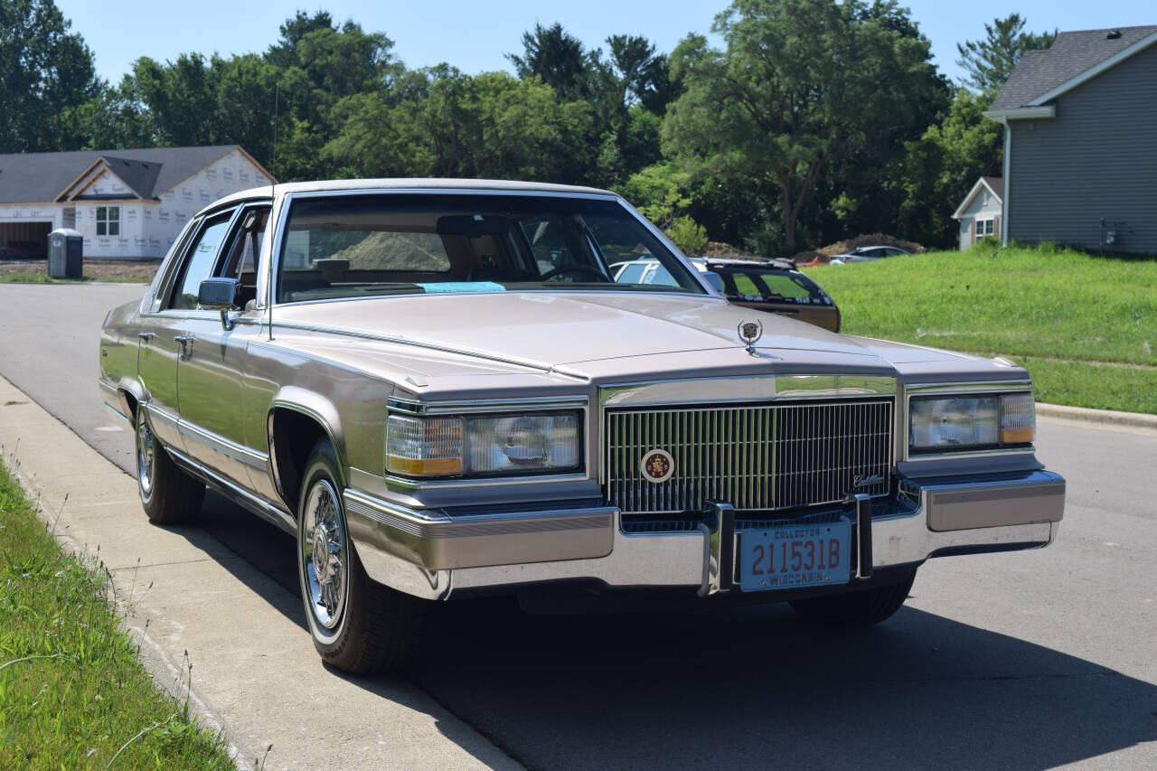 1991 Cadillac Brougham 10