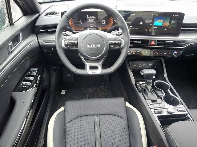 2026 Kia K5