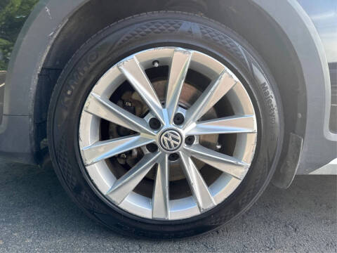 2017 Volkswagen Golf Alltrack