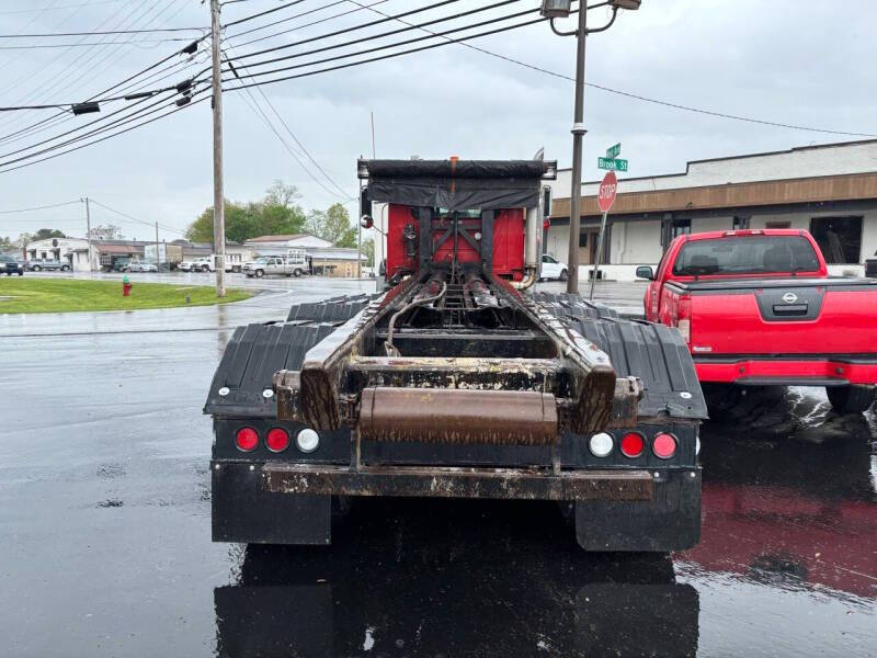 2006 Mack CT700