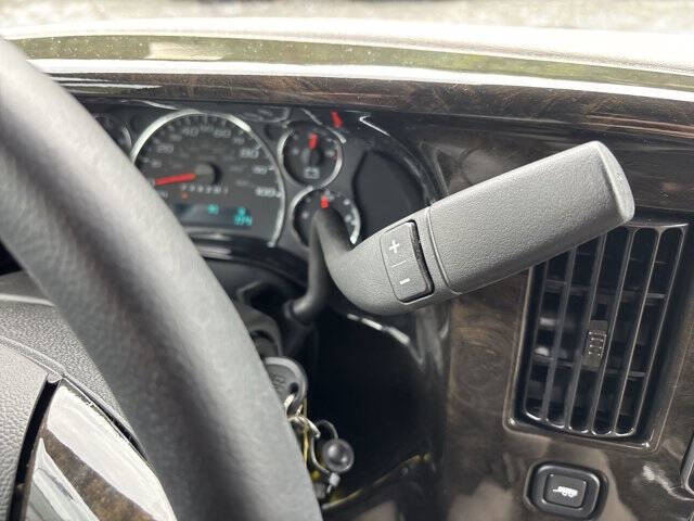 2025 Chevrolet Express 2500