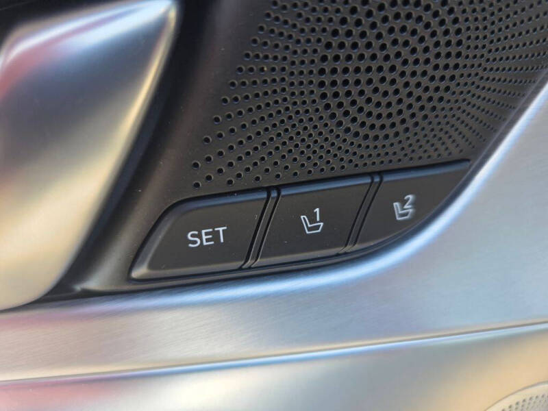 2021 Genesis G70