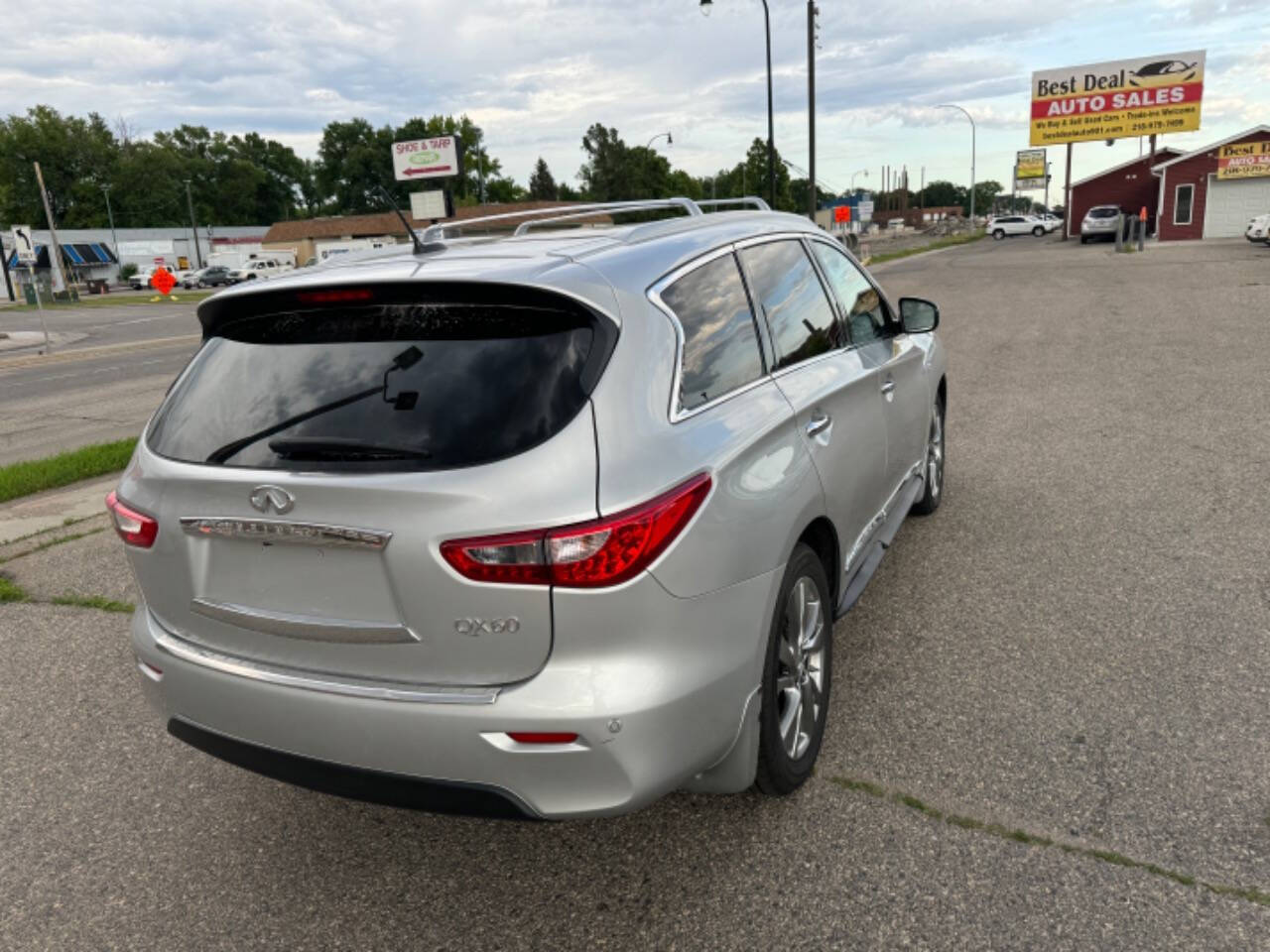 2014 INFINITI QX60 for sale at BEST DEAL AUTO SALES in Moorhead, MN