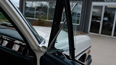 1973 Mercedes-Benz 280-Class