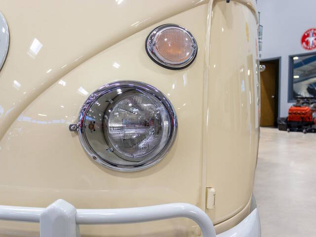 1967 Volkswagen Westfalia Camper