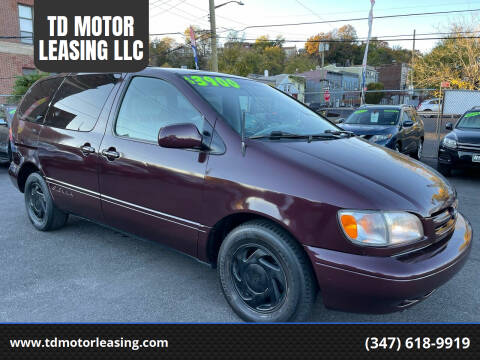2000 Toyota Sienna for sale at TD MOTOR LEASING LLC in Staten Island NY