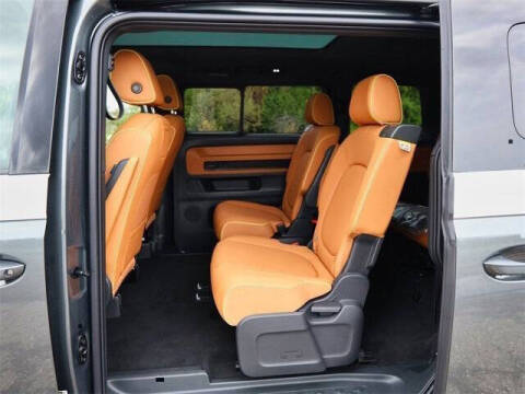 2025 Volkswagen ID. Buzz Pro S Plus 4Motion