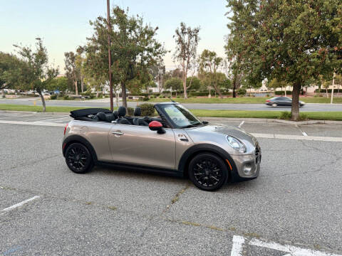 2017 MINI Convertible Cooper