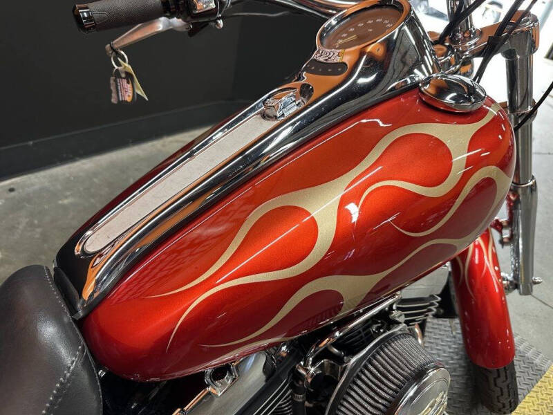 2001 Harley-Davidson® FXSTDI - Softail® Deuce I