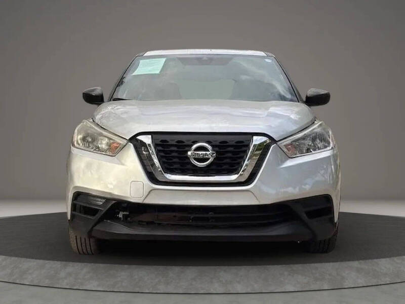 2020 Nissan Kicks S