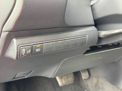 2025 Toyota Corolla Hatchback XSE