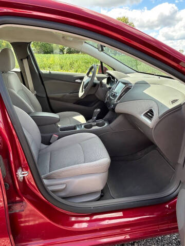 2018 Chevrolet Cruze LT Auto