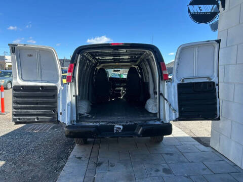 2015 Chevrolet Express 2500