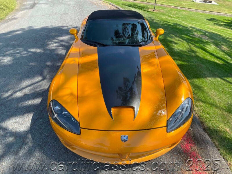 2003 Dodge Viper SRT-10