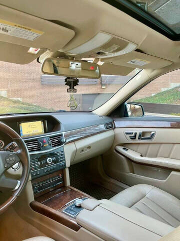 2011 Mercedes-Benz E-Class E 350 BlueTEC Luxury