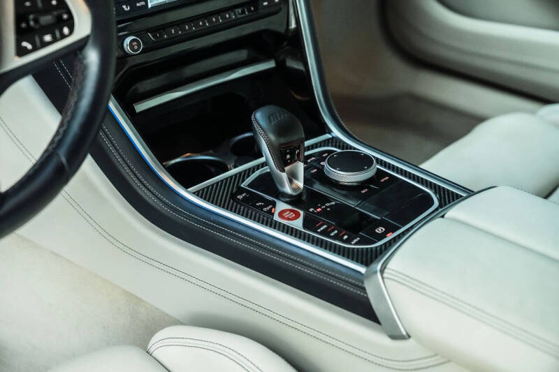 2020 BMW M8