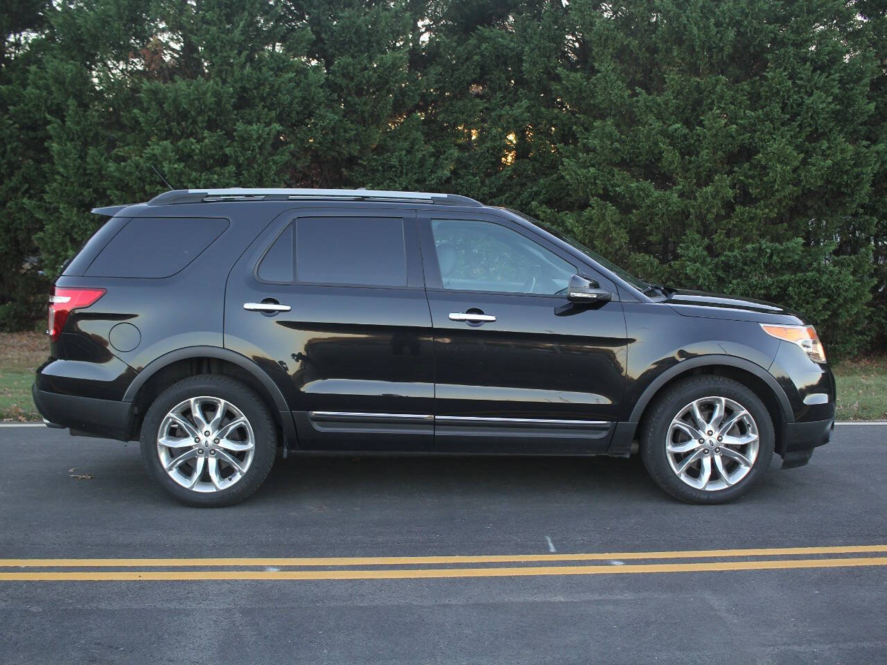 2014 Ford Explorer for sale at Atlas 4 Auto Sales in Fredericksburg, VA