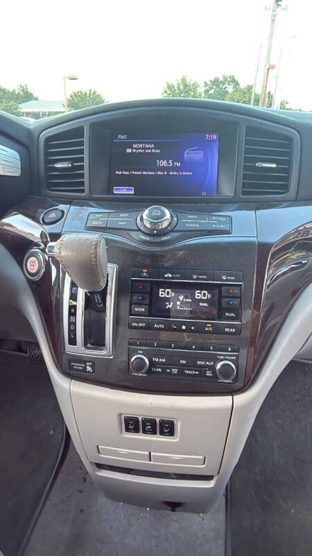 2012 Nissan Quest