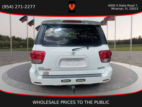2005 Toyota Sequoia SR5