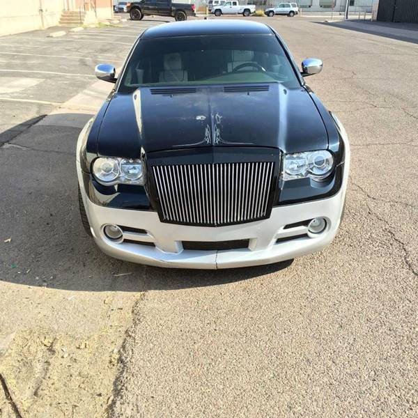 2005 Dodge Magnum SE photo 5