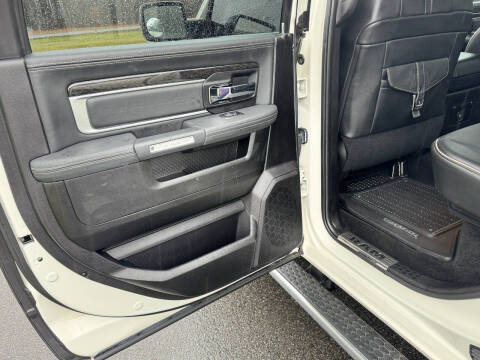 2016 RAM 1500 Laramie Longhorn