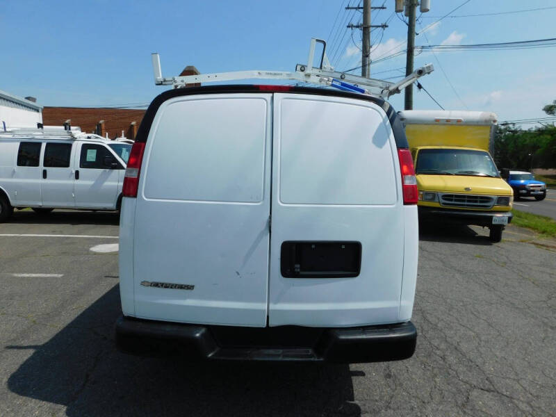 2020 Chevrolet Express 2500