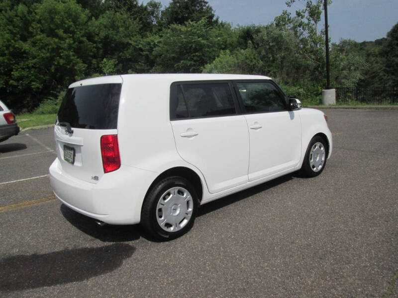 2008 Scion xB