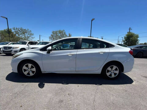 2017 Chevrolet Cruze LS Auto