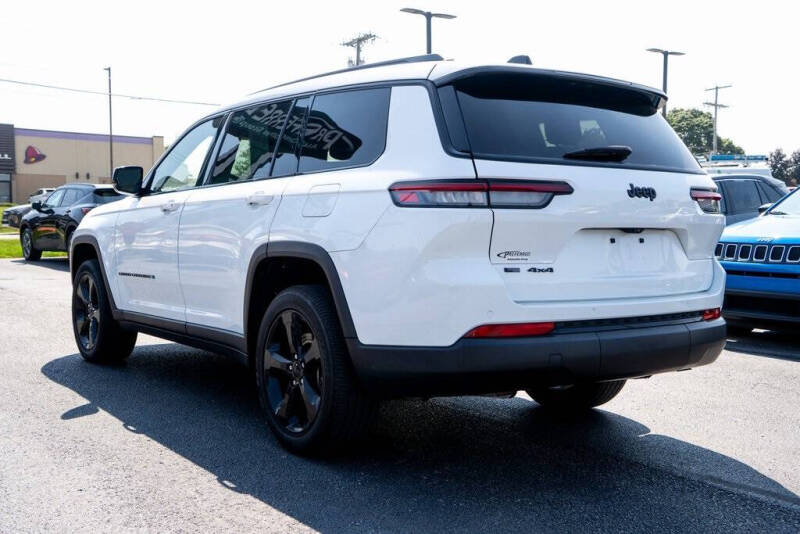 2022 Jeep Grand Cherokee L Altitude