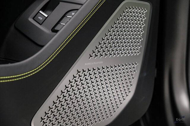 2022 Lamborghini Urus