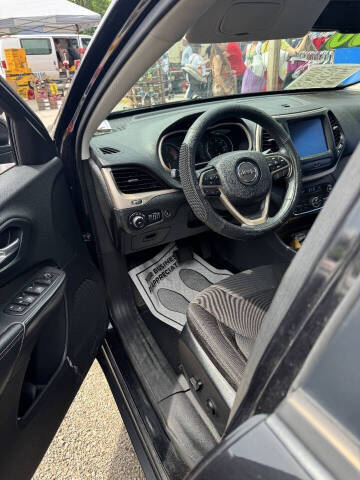 2016 Jeep Cherokee Latitude Altitude