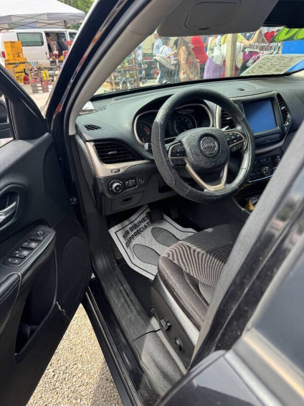 2016 Jeep Cherokee Latitude Altitude