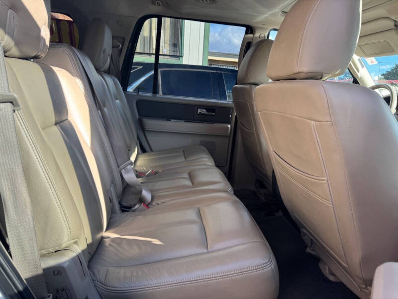 2012 Ford Expedition XLT