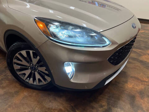 2020 Ford Escape Titanium