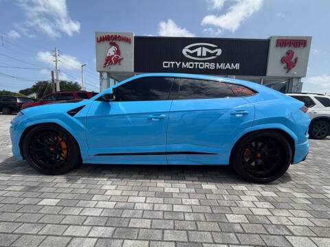 2022 Lamborghini Urus