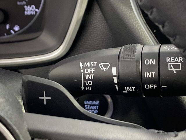 2024 Toyota Corolla Hatchback SE