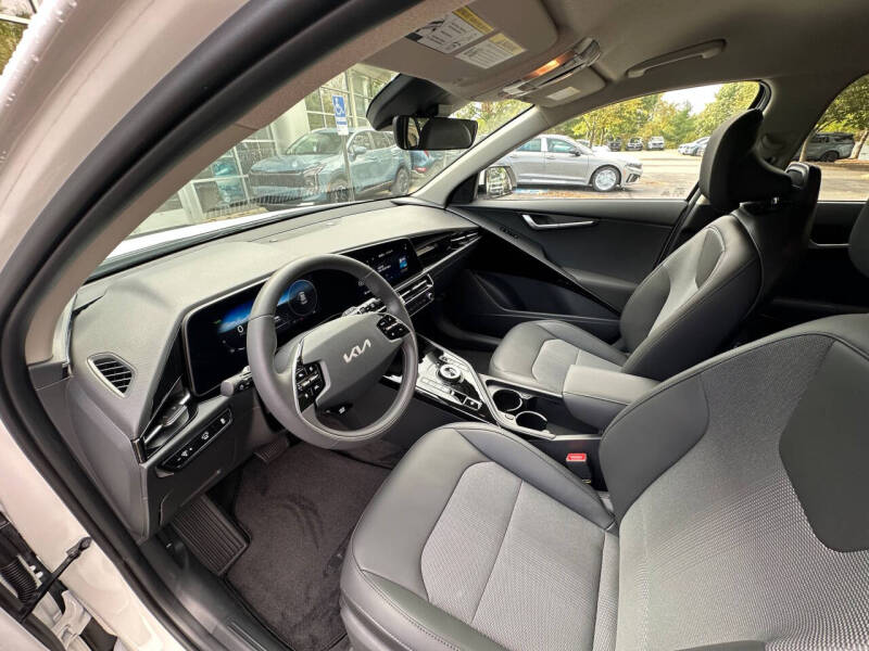 2025 Kia Niro EV Wind