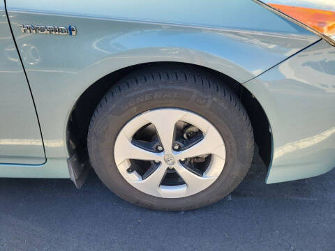 2015 Toyota Prius Three