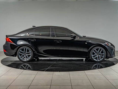 2020 Lexus IS 350