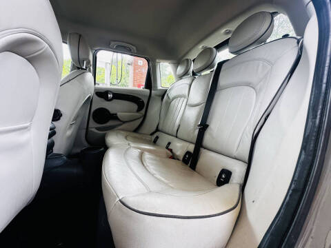 2015 MINI Hardtop 4 Door Cooper